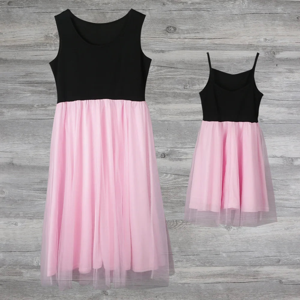 Lace & Love Wedding-Style Dress — A Memory-Building Party Look for Mom & Daughter